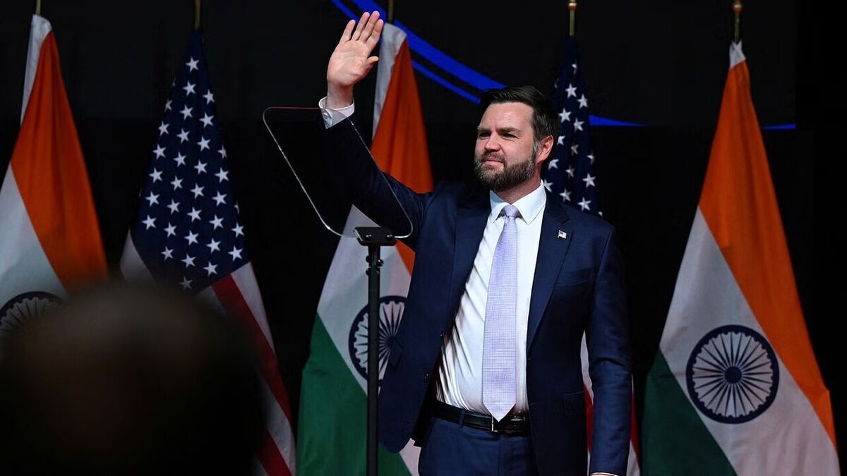 دلایل سفر معاون ترامپ به هند در بحبوحه جنگ تجاری آمریکا و چین